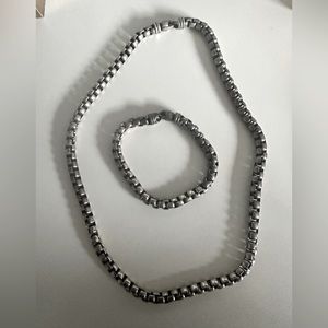 David Yurman Silver Box Link. Chain & Matching Bracelet Set.